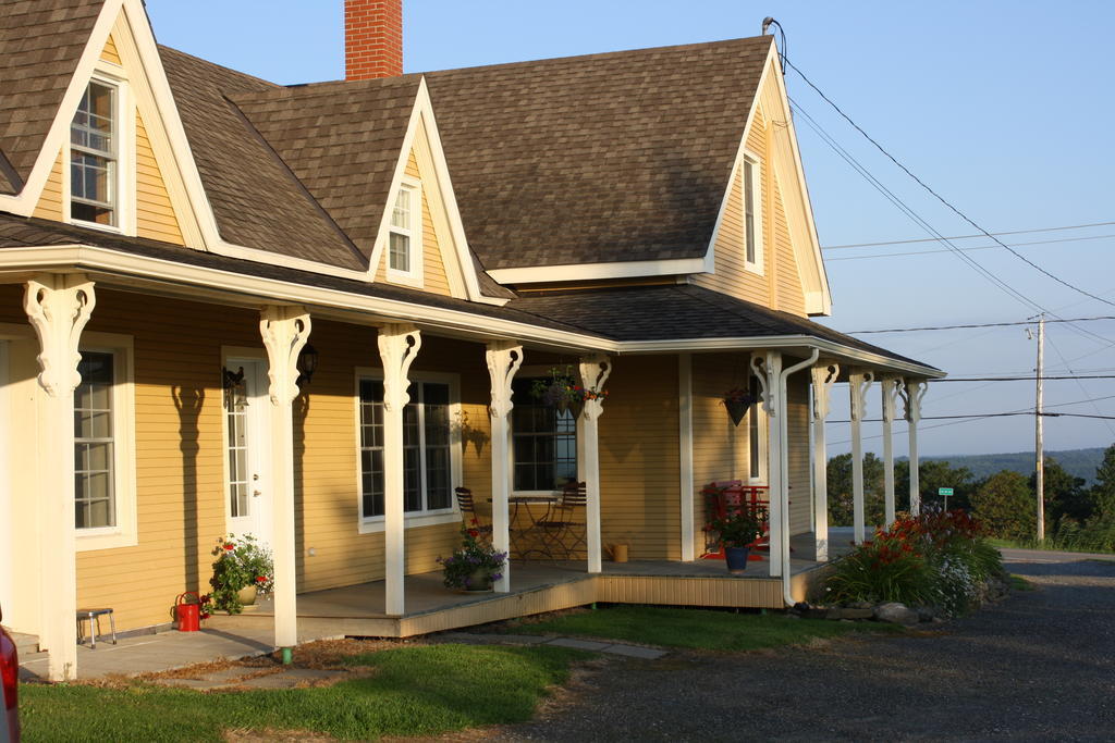 Gite Au Blanc Marronnier Racine Exterior photo